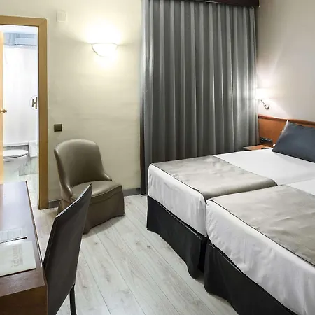Catalonia Castellnou Otel